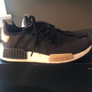 Adidas NMD R1 Women’s Shoes Size 7